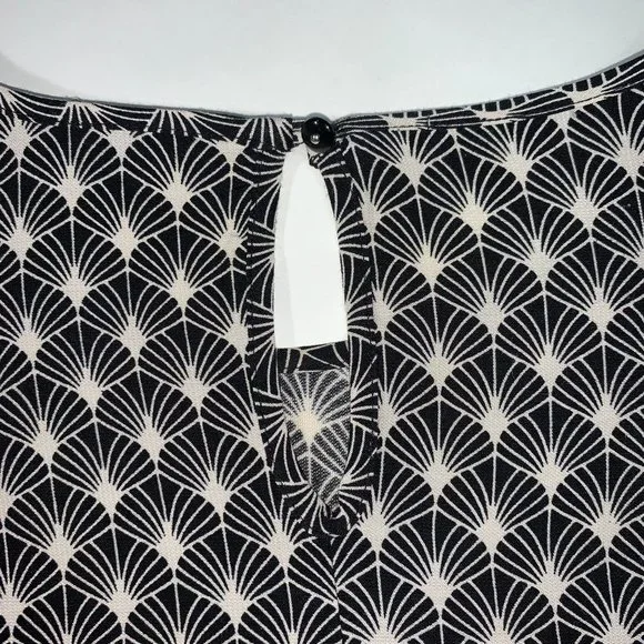 Top Part Two - Picture 7 of 7